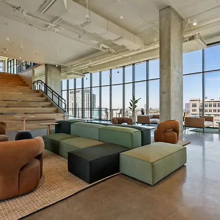 Sentral Forme Houston-3