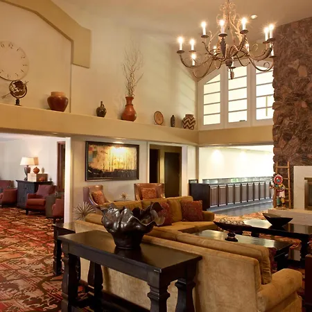 Embassy Suites By Hilton Flagstaff-3