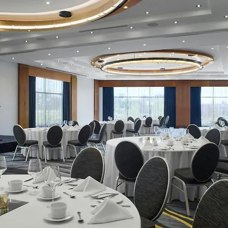 Delta Hotels By Marriott Waterloo-2