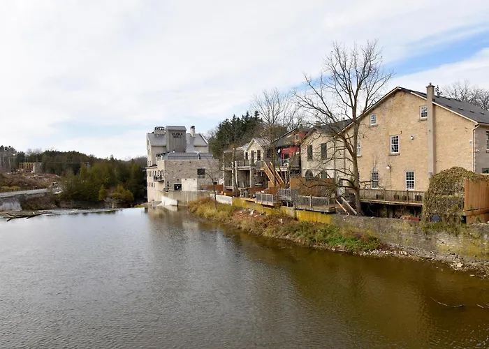 Staybridge Suites - Waterloo - St. Jacobs Area