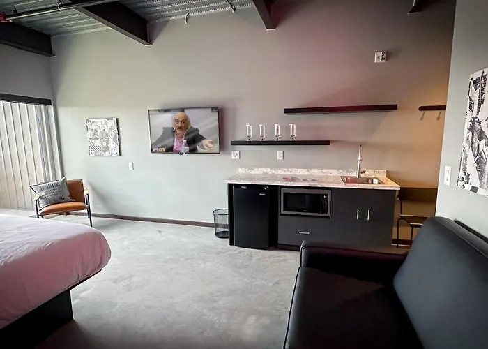 Brewhalla Hotel Fargo