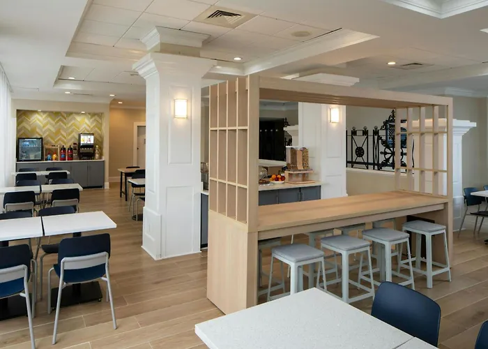 City Express By Marriott New Orleans 1-10