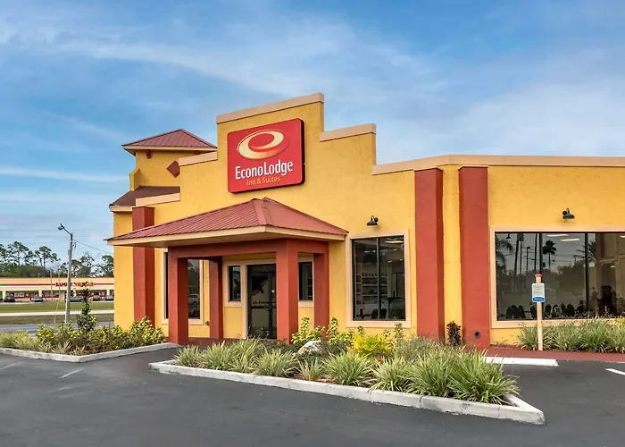 Econo Lodge Inn & Suites Maingate Central Kissimmee