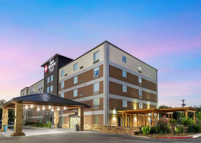 Best Western Plus Downtown North San Antonio