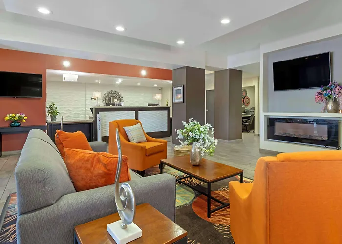 Best Western Plus Downtown North San Antonio