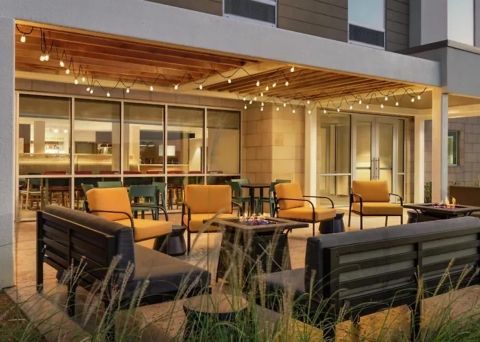 Home2 Suites By Hilton Denton