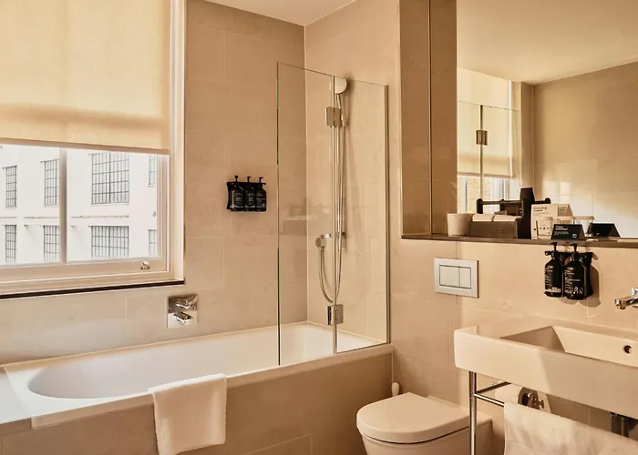 Morton Hotel London