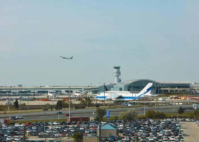 Toronto Airport Marriott Hotel