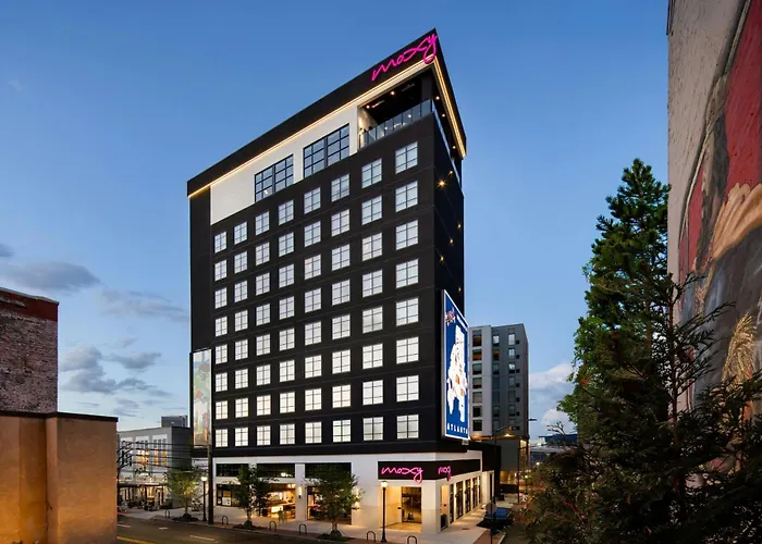 Moxy Atlanta Downtown Hotel
